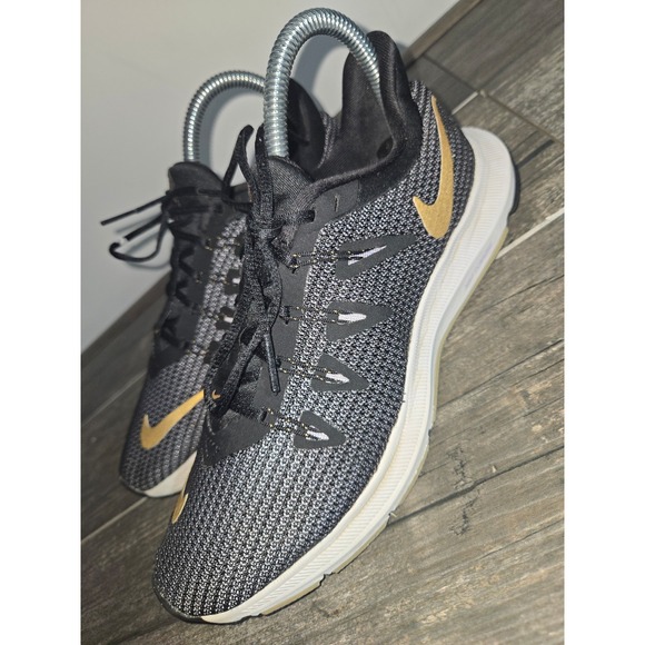 Nike AV8012-006 Quest Black Lace-Up Metallic Running Shoes Women's US 6.5 - Picture 2 of 8
